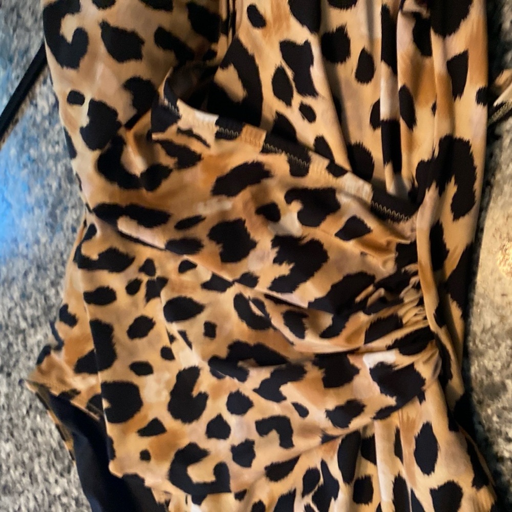 Gottex Animal Print One Piece Swimsuit NWOT - Picture 4 of 13